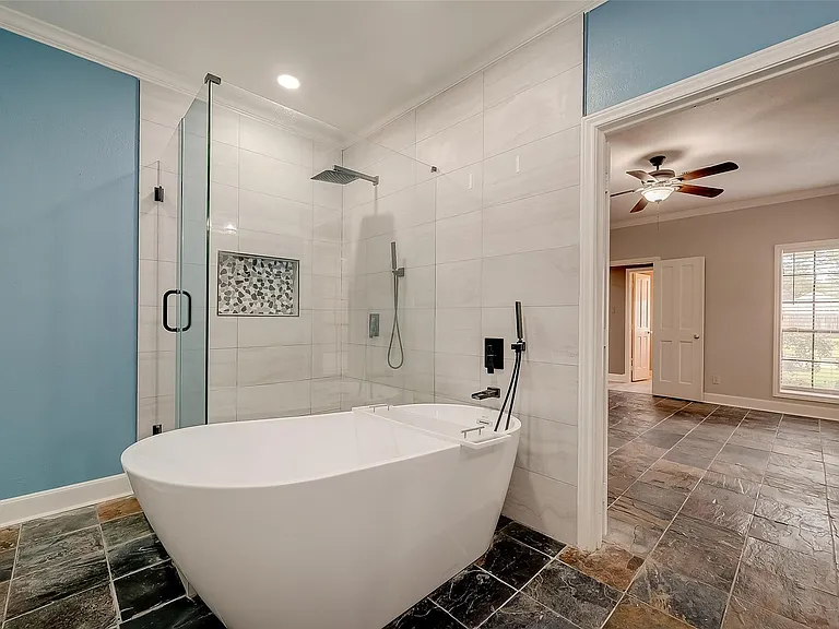 22114 Rockchester Dr — Photo 32