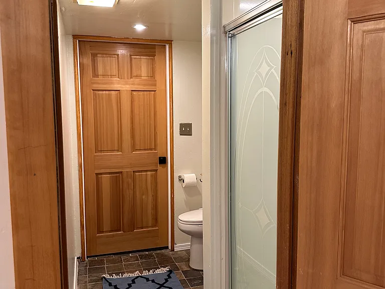 5524 25th Ave NE — Photo 30