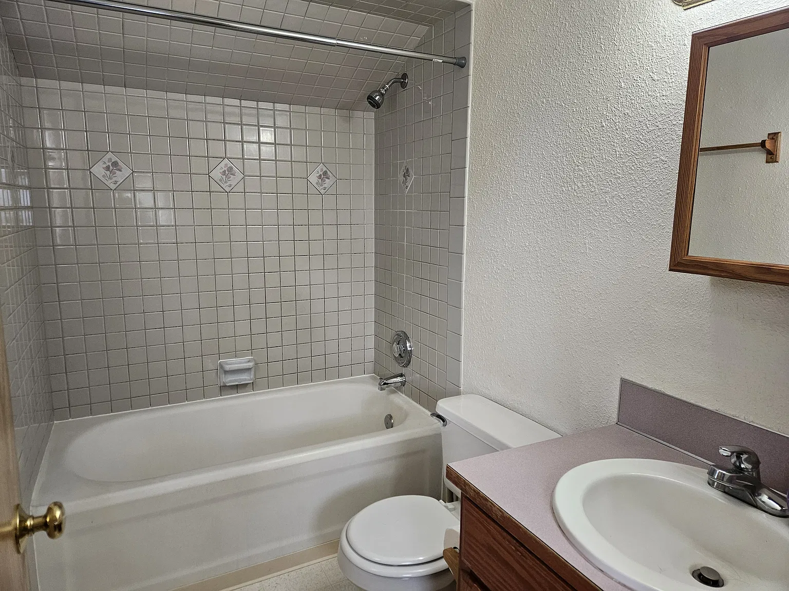 Barnes Ln S, Tacoma — Photo 3