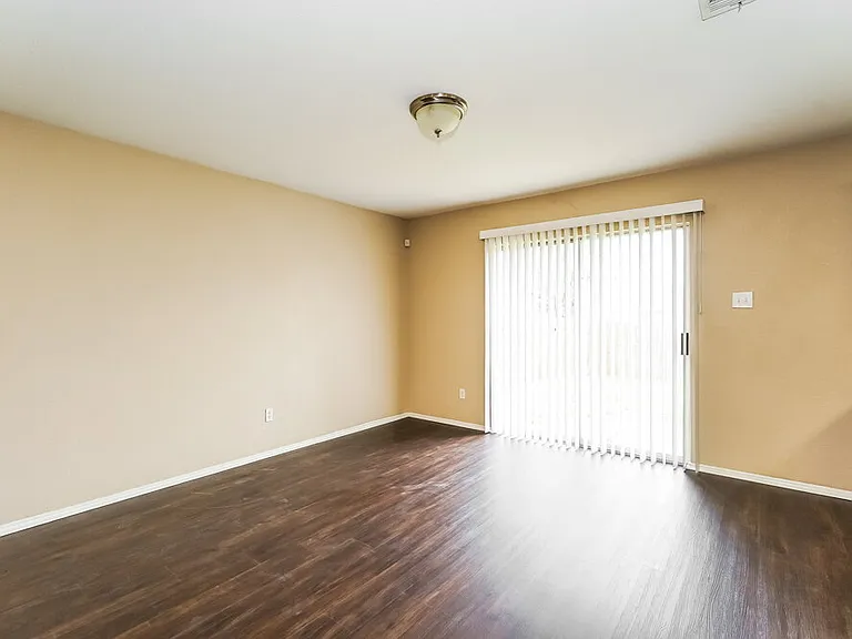 348 Dakota Ridge Dr — Photo 7