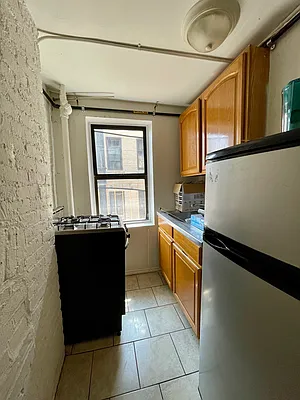 Rented by Building Equity Real Estate LLC | media 6