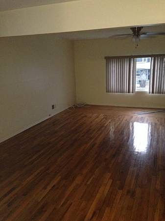 1st image of 215 Quinlan Ave