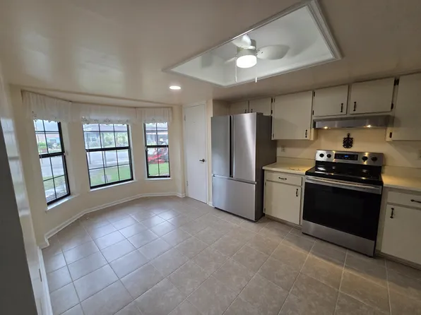 35086 Whispering Oaks Blvd, Dade City, FL 33523