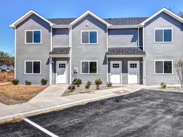 9 Moka Pl, Saugerties, NY