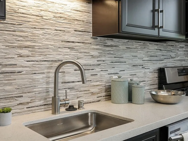 820 B St #304 — Photo 4