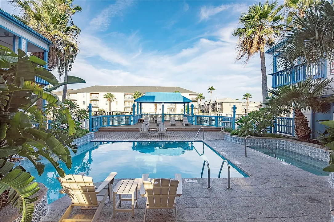Building Photo - 14434 E Cabana St #317
