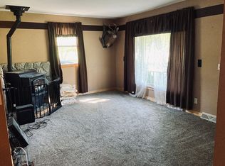 3261 Hartland Rd, Gasport, NY 14067