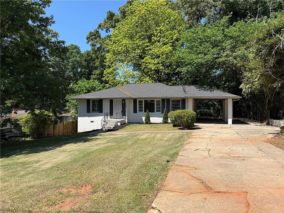1st image of 2683 Rockcliff Rd SE