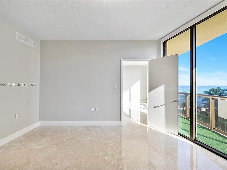 16275 Collins Ave #502 — Photo 16