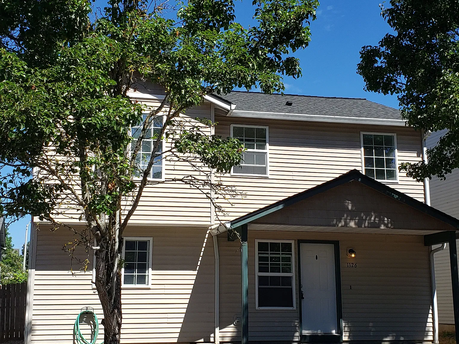 3 bed, 2.5 bath, 1504 sqft, $2,375 — Photo 1