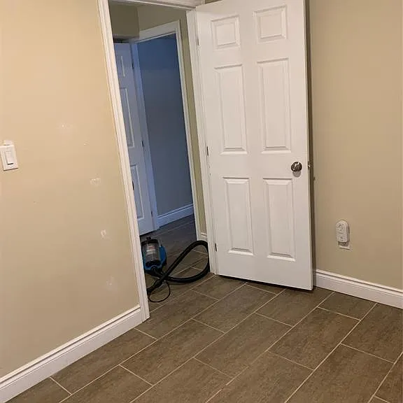 829 Arthur Rd #BASEMENT — Photo 4
