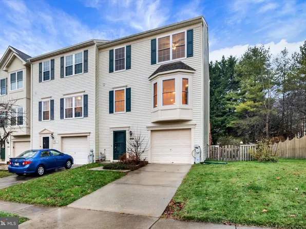 11908 White Heather Rd, Hunt Valley, MD 21030