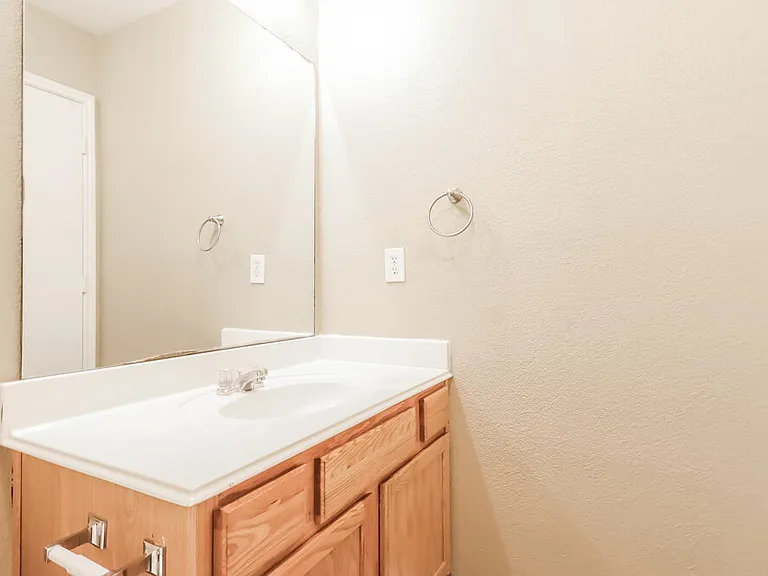 1456 Pine Ln — Photo 15