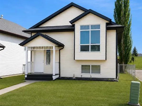 4406 W 54a Avenue Cres, Innisfail, AB T4G 1X5