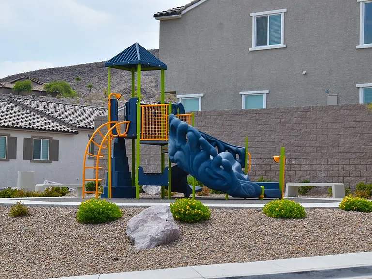 356 Rosefinch St — Photo 31