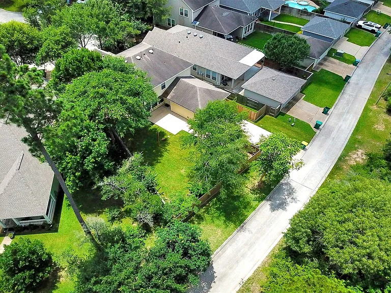 54 Whetstone Ridge Ct — Photo 49