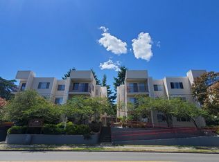 7017 35th Ave NE #205, Seattle, WA 98115