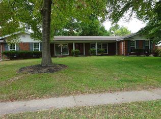 14284 Forest Crest Dr, Chesterfield, MO
