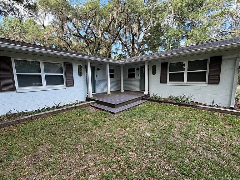 1220 SE 3rd St — Photo 14