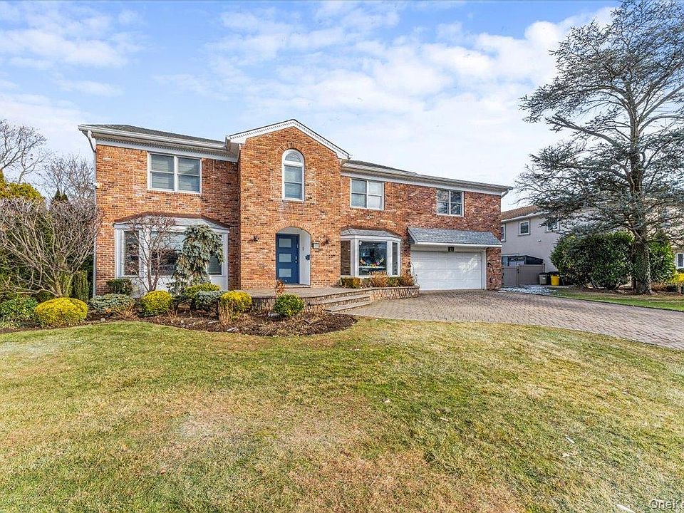1st image of 22 Larch Hill Road