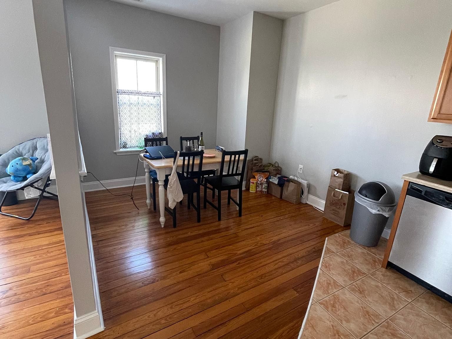 2425 Grays Ferry Ave APT A, Philadelphia, PA 19146 Zillow