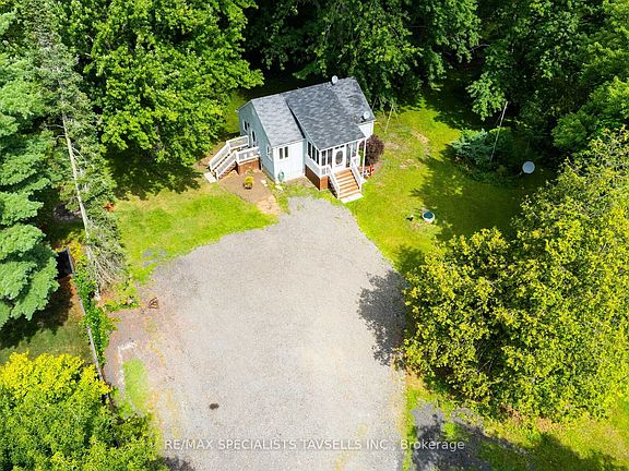 5th image of 2424 Olde Base Line Rd