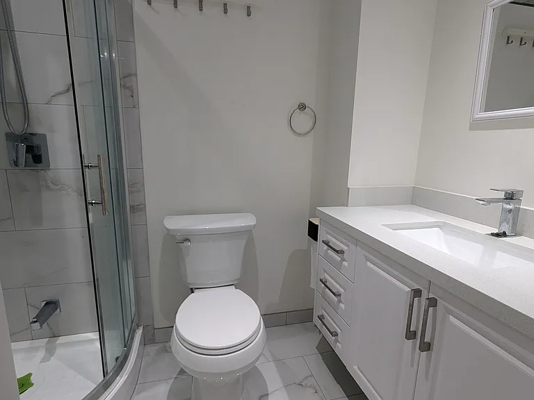2628 Bur Oak Ave — Photo 20