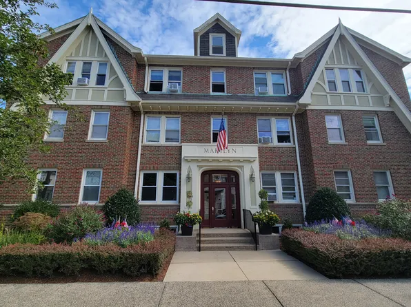 22 Atlantic St, Lynn, MA