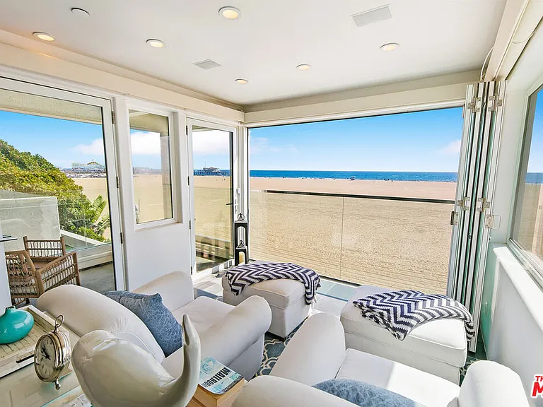 1341 Palisades Beach Rd — Photo 39