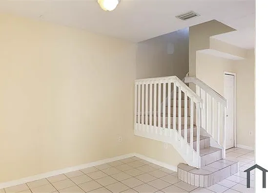 1486 SE 24th Ct — Photo 12