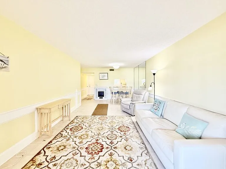 10350 Imperial Point Dr W #10 — Photo 19