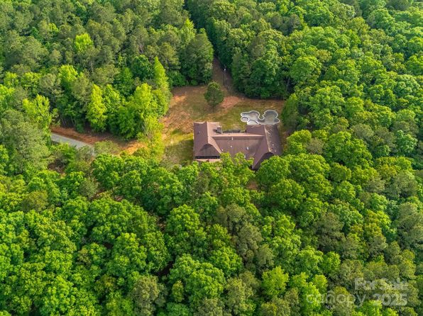 1055 Stone House Rd, Chapin, SC 29036