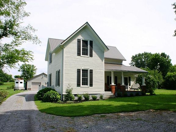 5th image of 1735 Forster St