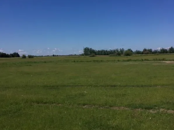 11 Whitetail Clos, Mundare, AB T0B 3H0