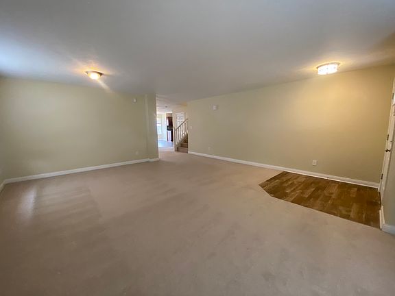 3rd image of 14942 Deer Trail Dr