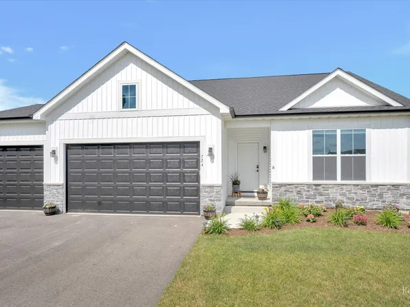 724 Wild Prairie Point, Hampshire, IL 60140