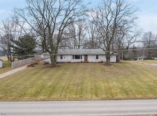 15584 Arnold Rd, Dalton, OH 44618