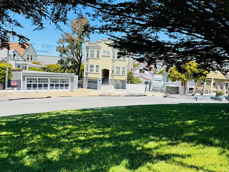 39 Holly Park Cir — Photo 18