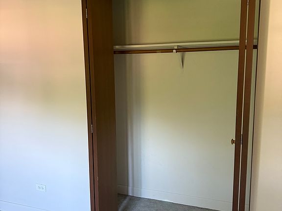 4th image of 231 E Fremont Ave #1