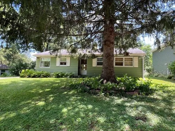 473 Charles Ln, Madison, WI 53711