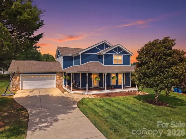 63 Frost Ln, Taylorsville, NC 28681