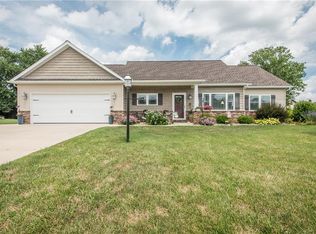 1219 Cecilia Dr NW, Strasburg, OH