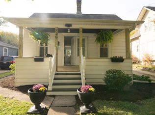 849 N 11th St, Dekalb, IL 60115
