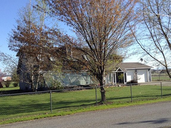 3rd image of 1871 E 16th Ave