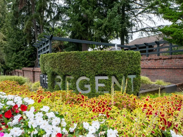 The Regent at Bellevue Way Apartments