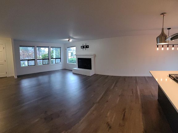5th image of 8449 NE 143rd St