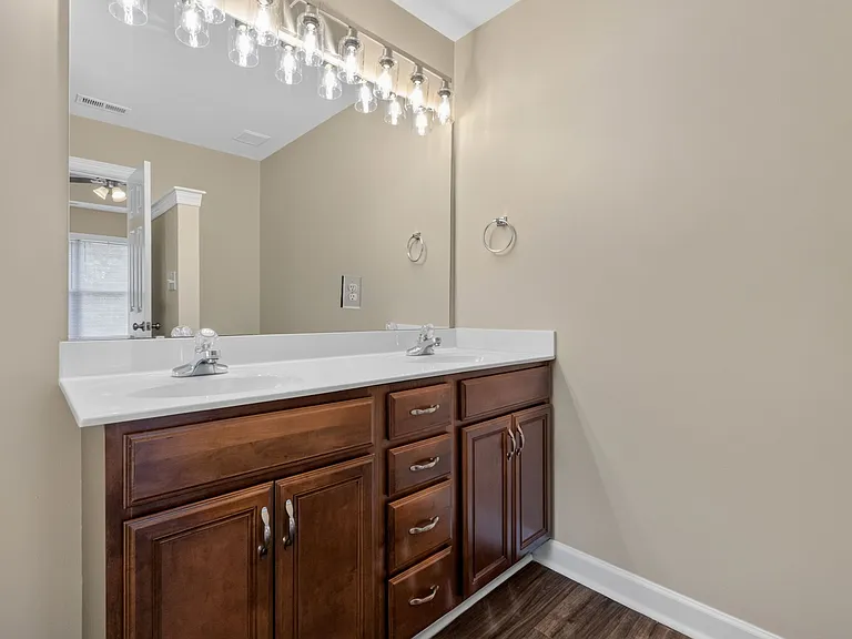 4621 Landover Dale Dr — Photo 22