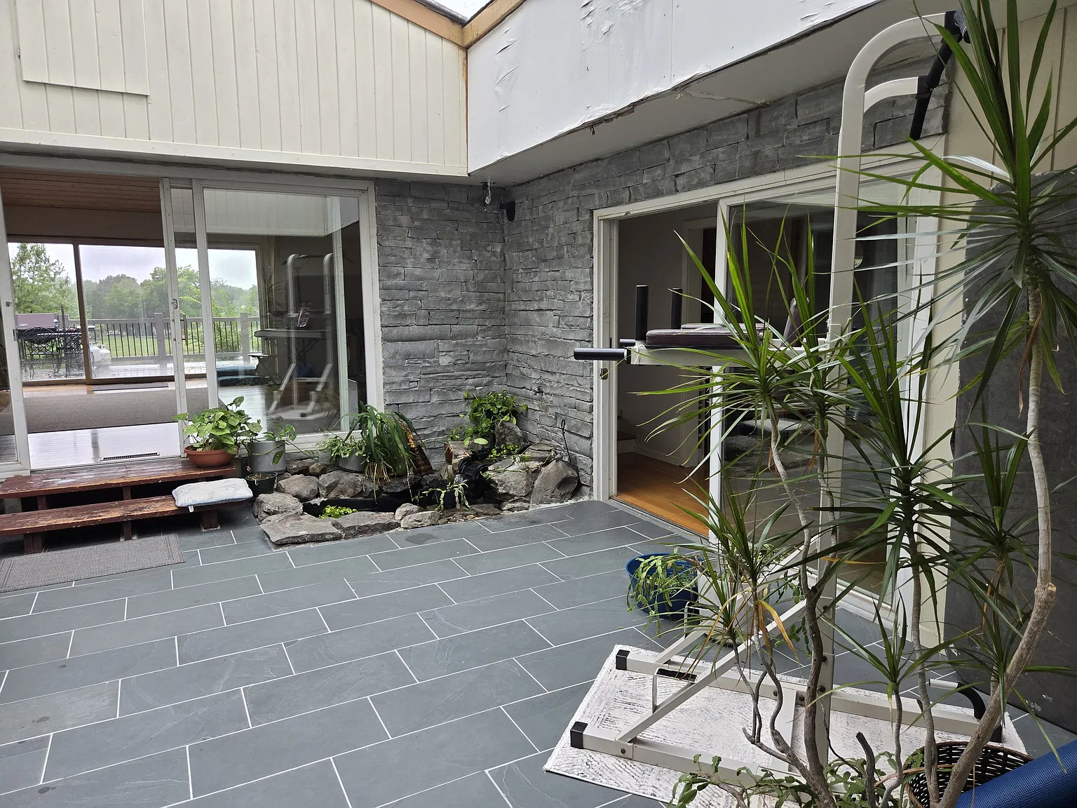 3 bed, 3400 sqft, $4,500 — Photo 4