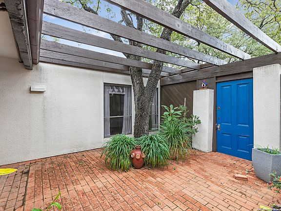 3rd image of 3611 Green Spring