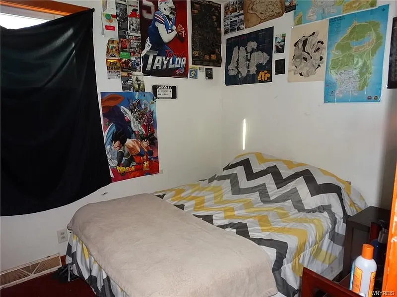 Thumbnail 8